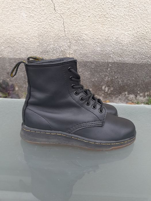 Ботинки жіночі шкіряні  Dr. Martens 1460 Mono Black