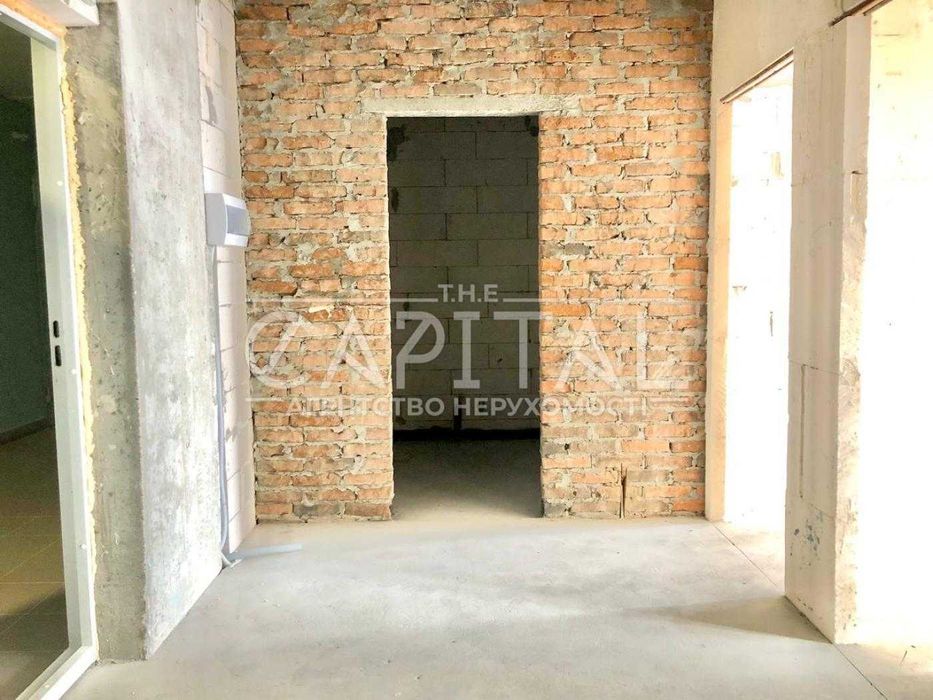 Продаж  Квартира ЖК Лебединый 42м2 вулиця Ревуцького Київ