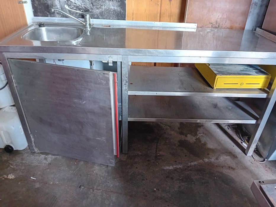 Bancada com lava loiça