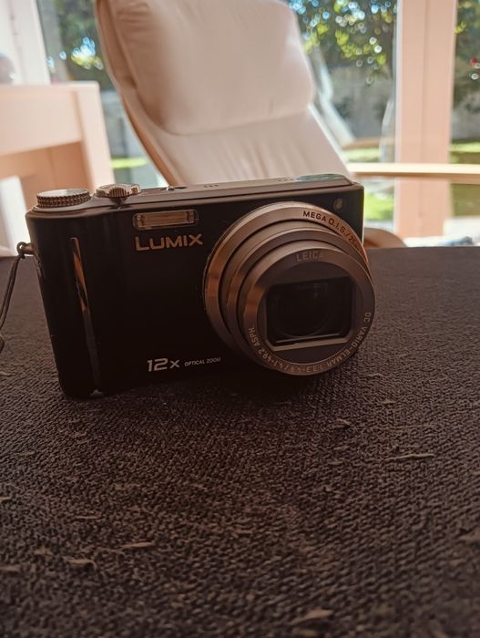 Vendo câmara fotográfica Lumix