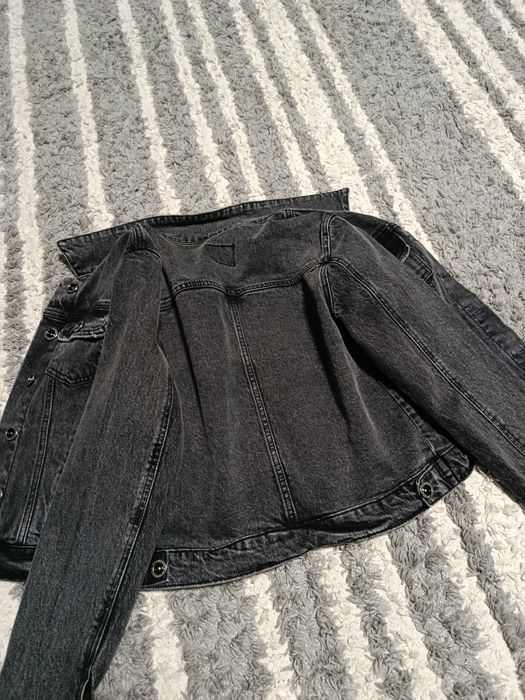 Женская джинсовая куртка