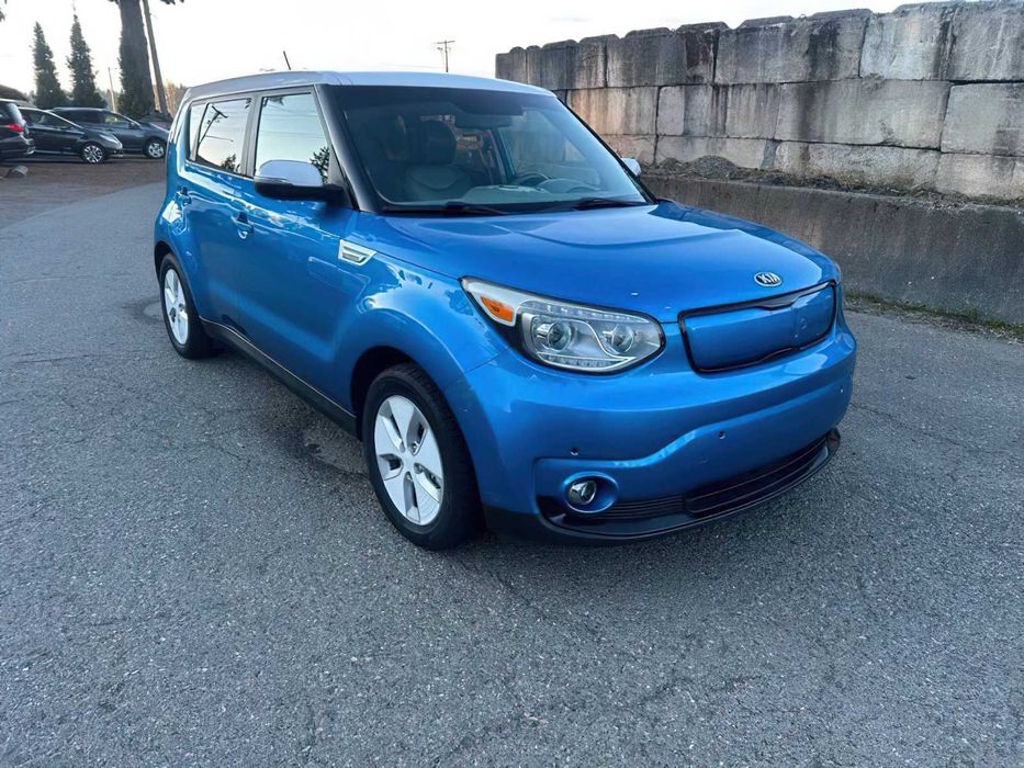 Kia Soul EV+      2015