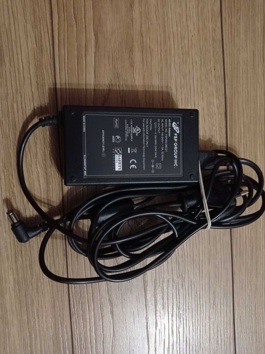 Zasilacz do dekodera.