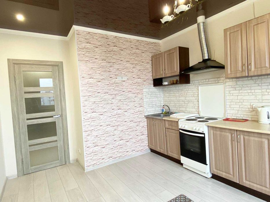 Сдам посуточно. Сахарова, Ривьера. Кадорр. Початок. Яхта.