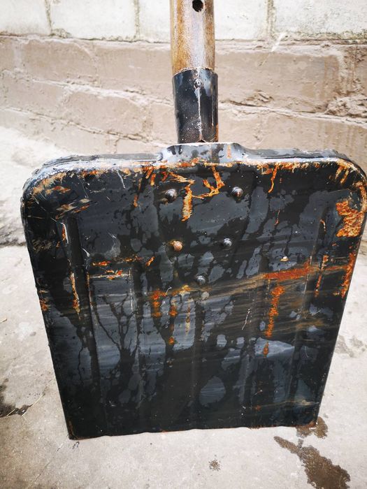 Лопата для уборки снега , снегоуборочная лопата,сыпучих материалов