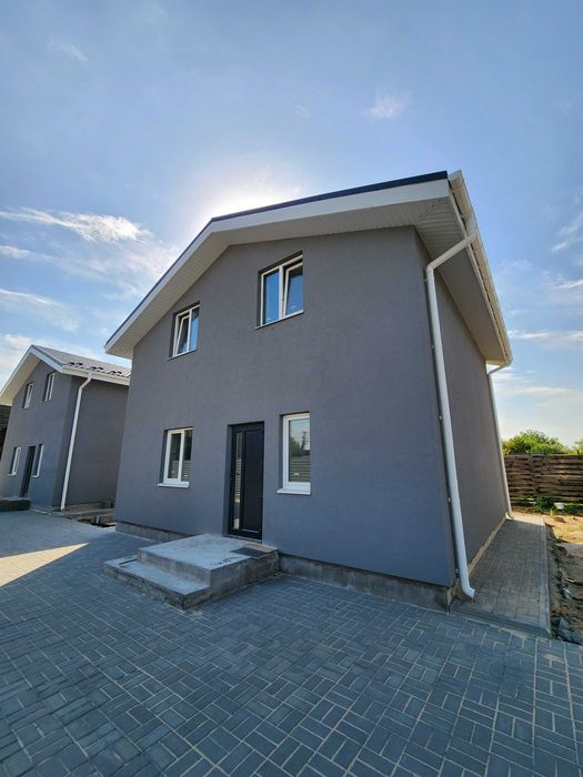 Вітаю Продам Окремий будинок Газ Крюківщина Тарасівка Телефонуйте