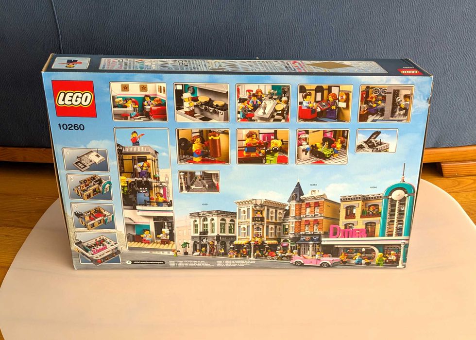 LEGO 10260 Downtown Diner