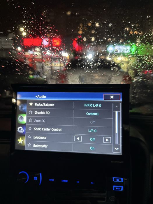 Автомагнитола pioneer avh x7550bt  с выдвижным экраном