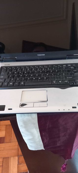 portátil Toshiba  para peças