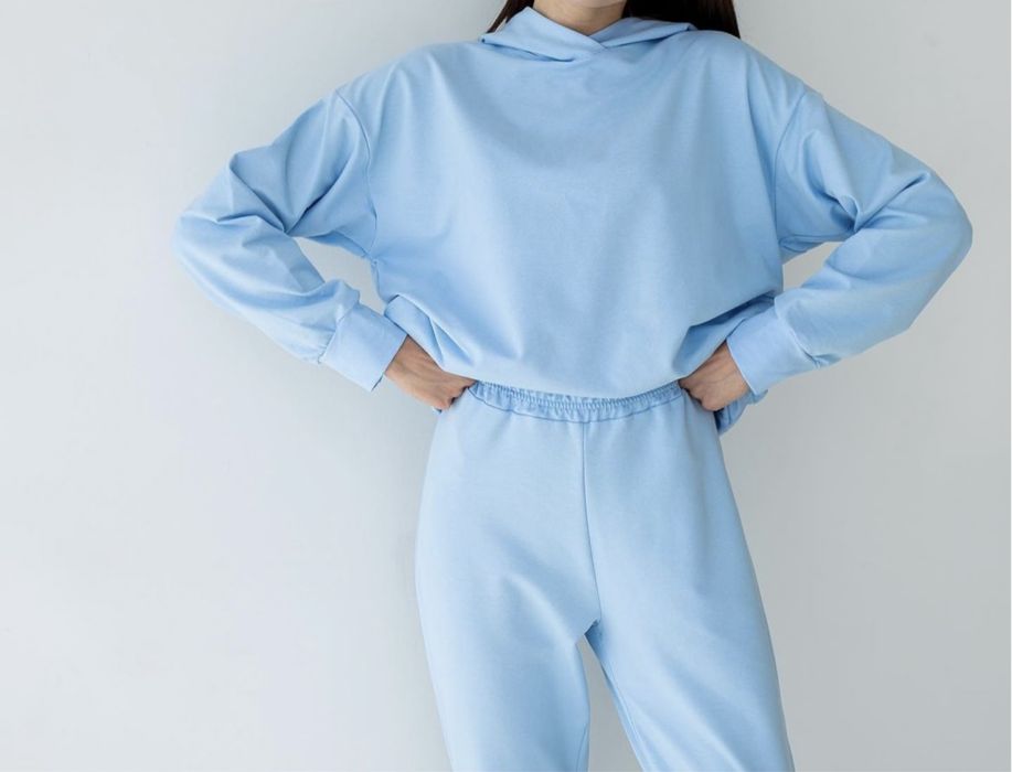 Спортивний костюм