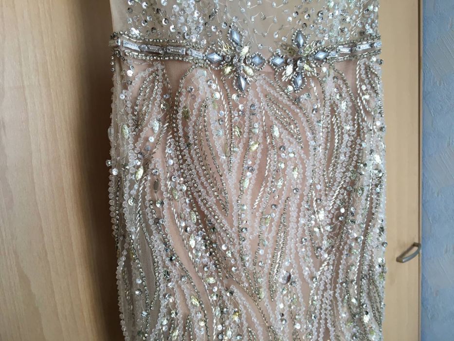 Вечірнє/випускне плаття. Возможен торг/сросно