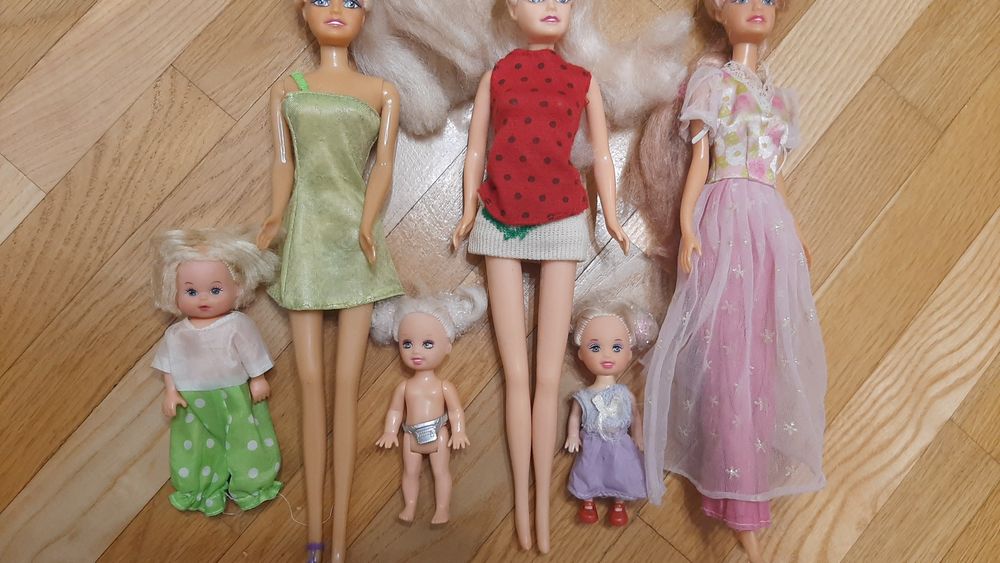 Лялька, ляльки різні.