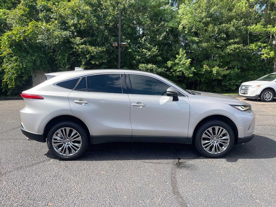 Toyota Venza Limited      2022