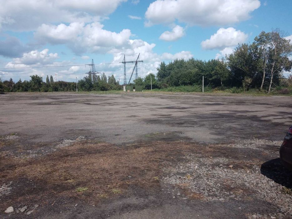 Оренда 1 гектар, тір стоянка, пісок, щебінь, спецтехніка