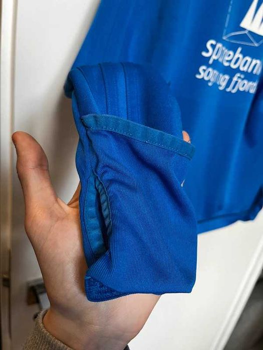 Niebieska bluza treningowa adidas