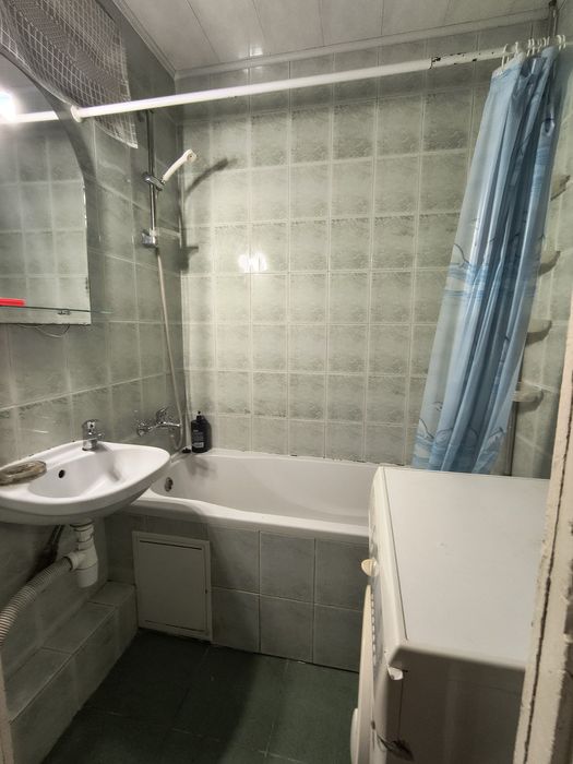 Продаж 3-кім. квартири 65.8м2 в. Грушевського м. Стебник