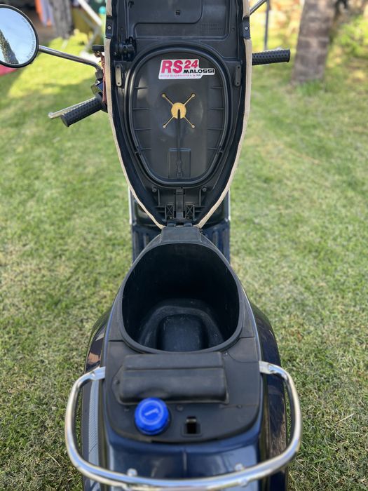 Vespa Lx 125 4T Azul