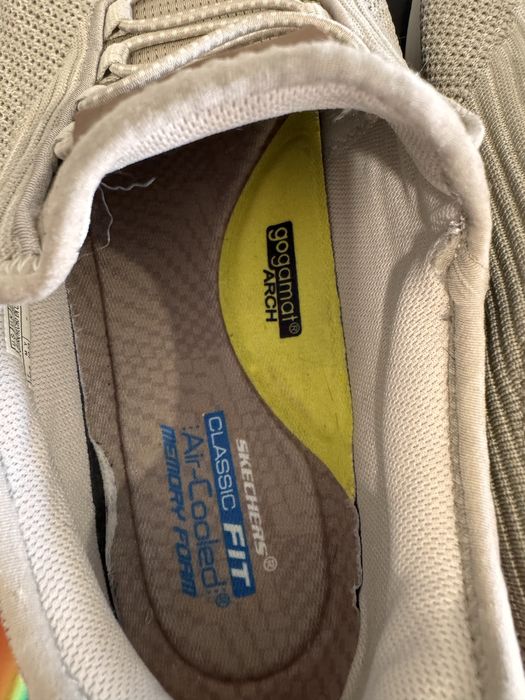 Tenis skechers 48,5 EU com memory foam