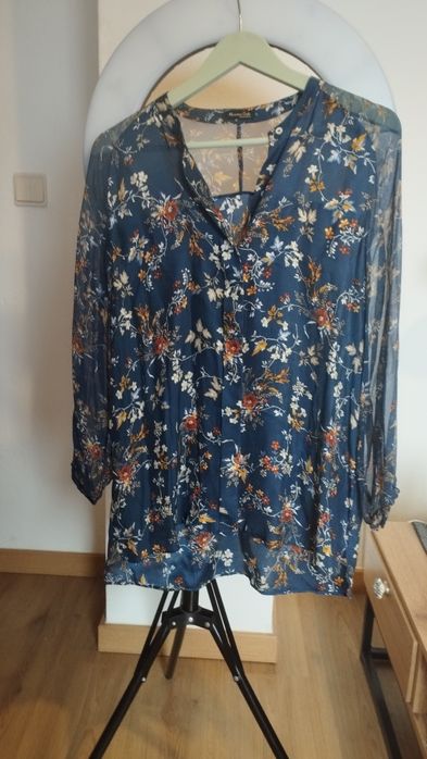 2 Lotes de roupa Massimo Dutti