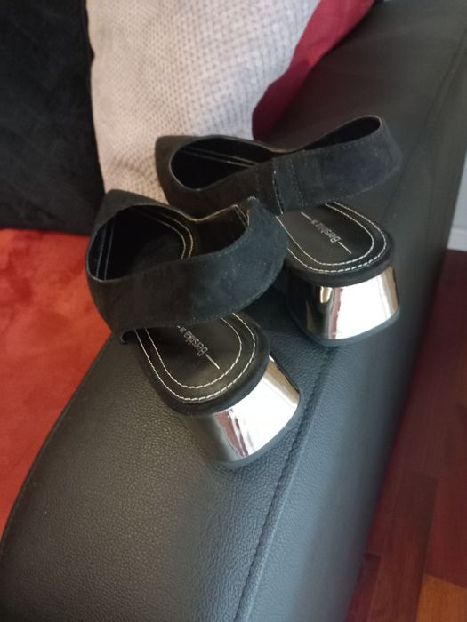 Sapatos Pretos Seaside e Bershka Tam 39, 40 Lindíssimos
