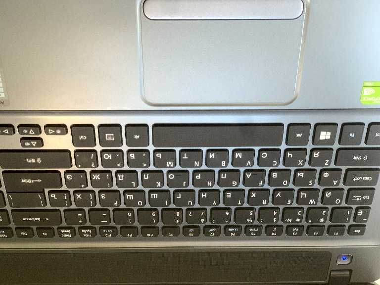 Ноутбук Acer Aspire E1-771G-33118G1TMNII