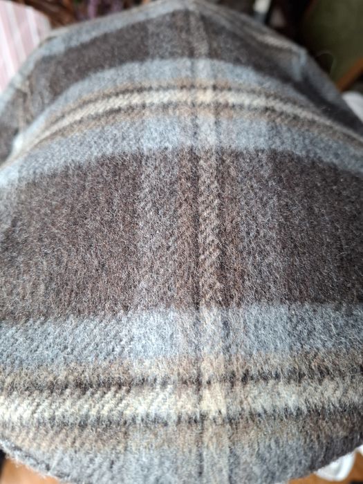 Boné,  boina, chapéu.  Novo.