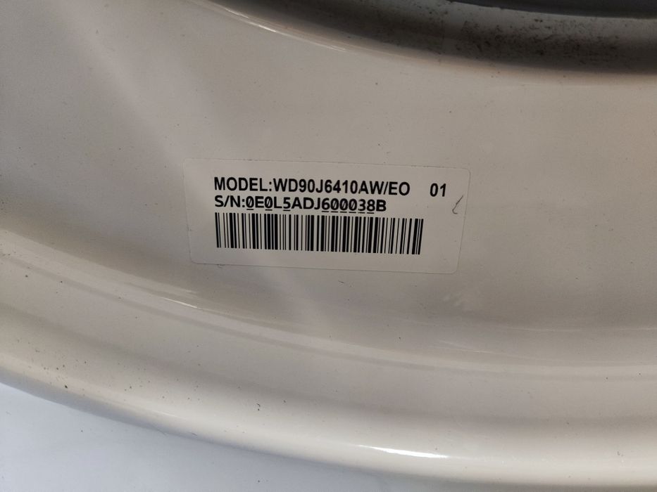 Прально-сушильна машина Samsung WD90J6410AW/EO з Європи