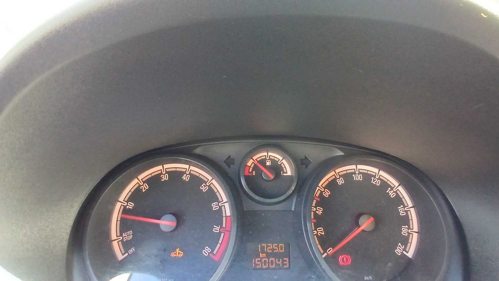 Carro Opel Corsa