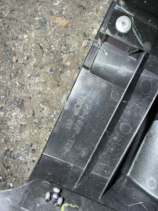 Toyota land cruiser progi stopnie