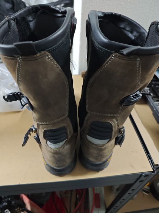 Botas de mota aventura Falco