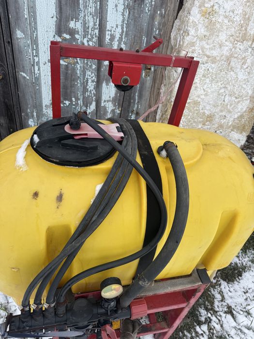 Оприскувач Польський навісний 400л.