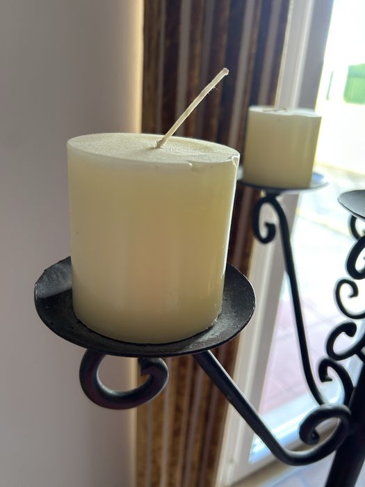 Candelabro em ferro com 5 velas