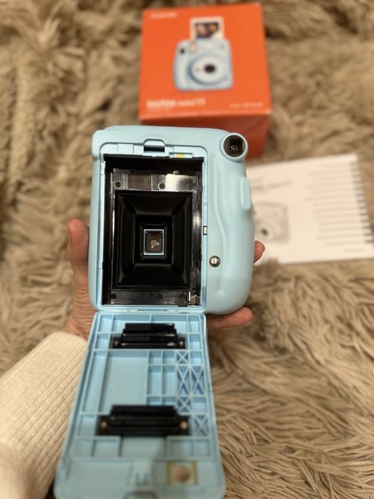 Продам Фотоаппарат Fujifilm Instax Mini 11 (Sky Blue)