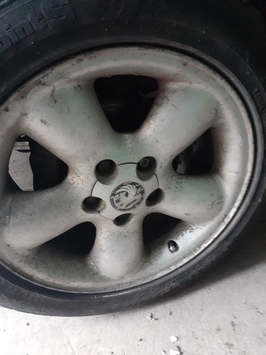 Продам запчасти на Opel Omega A универсал