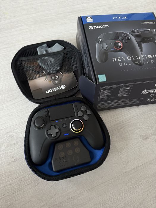 Геймпад Nacon revolution PS4 / PC