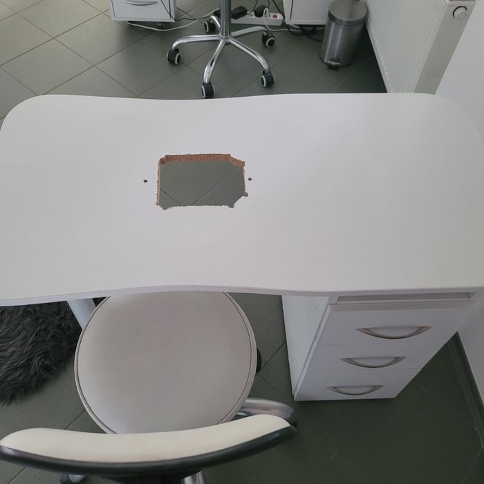 Krzesło kosmetyczne