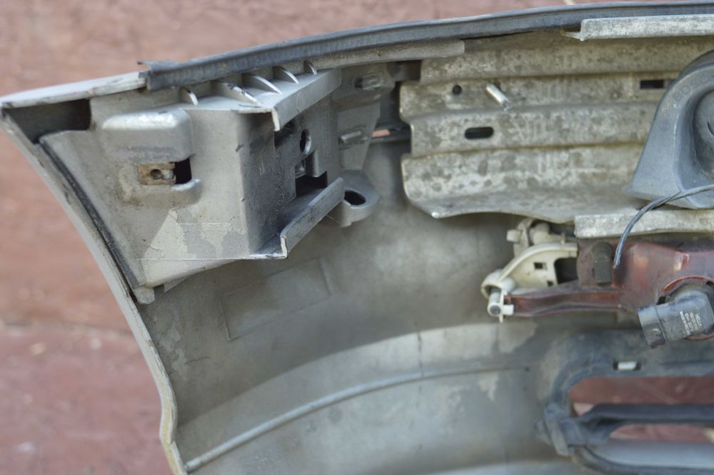 BMW E46 ORYGINALNY ZDERZAK PRZÓD Przedlift w kol. Titansilber 354/7