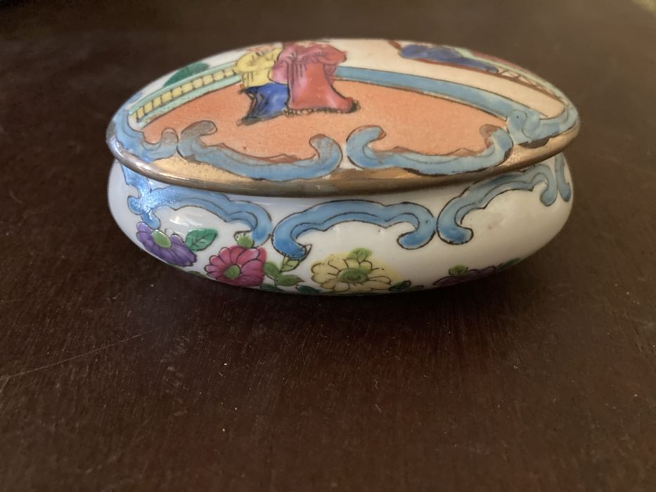 Caixa decorativa loiça de Macau