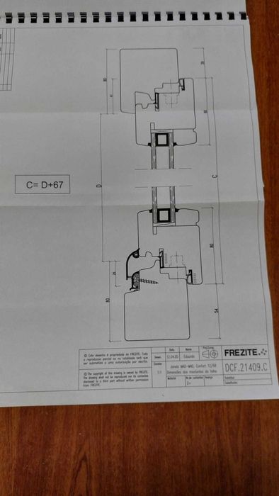 Fresas + Máquina - Caixilharias de Madeira