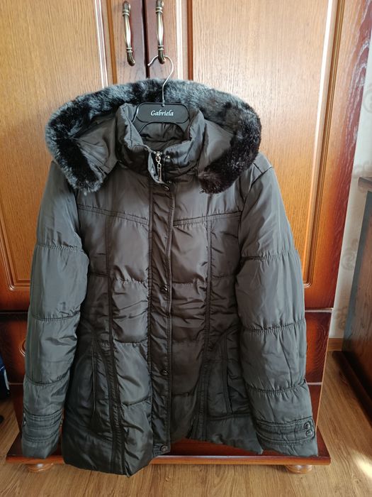 Sprzedam kurtkę zimową r.3 XL, ale wychodzi na 2XL