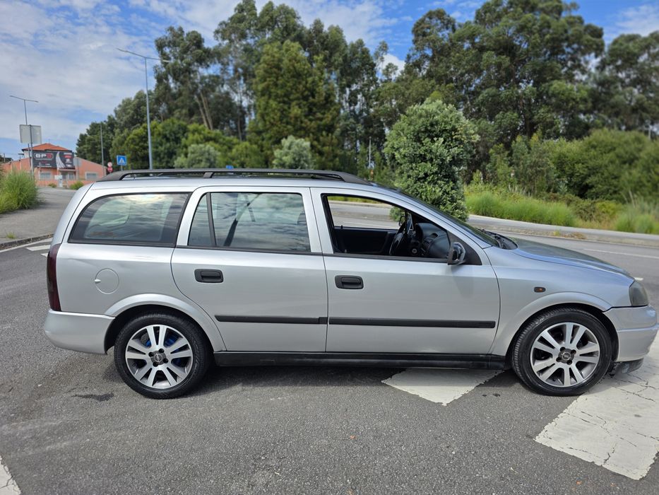 Opel Astra Caravan — fotografia 5