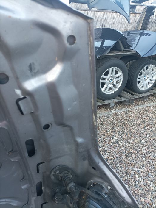 BMW E39 maska BMW E39 pokrywa silnika