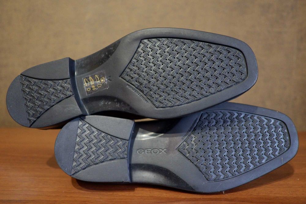 Дезерти Geox SP Claudio ORIGINAL 43р устілка 28.5см черевики