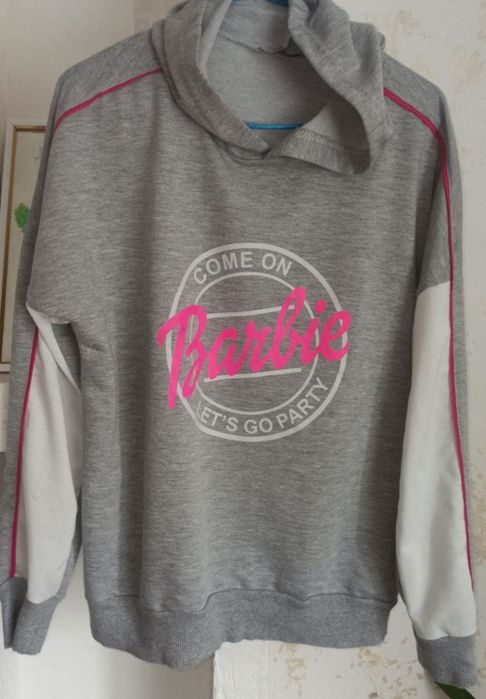 Женские футболки,женские блузки S,M.Плаття,чорне плаття,шифонові блузи