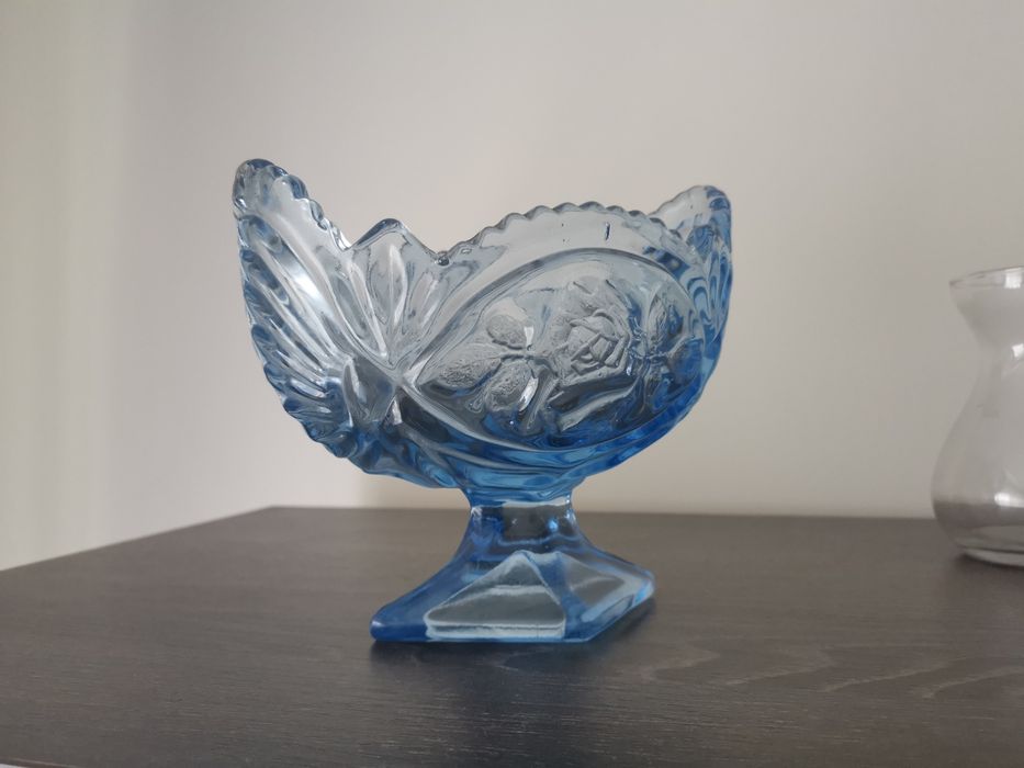 Kryształ niebieski, barwiony