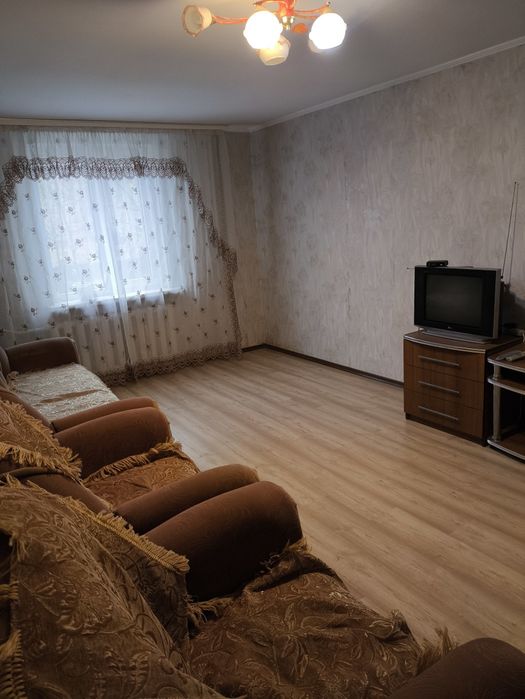 Здам частину будинку ,квартира центр власник