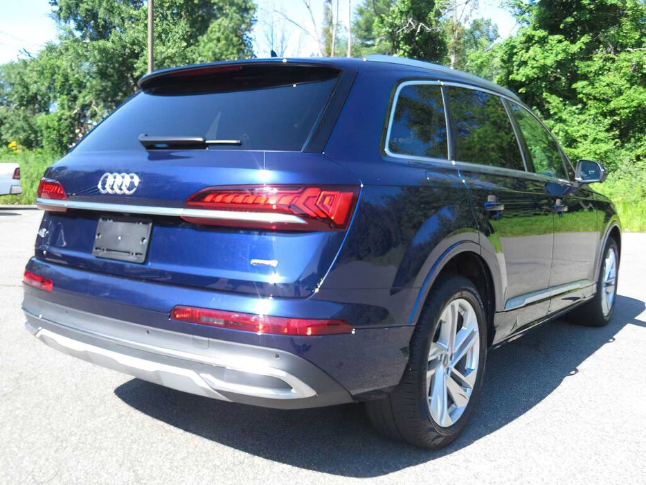 Audi Q7 quattro Premium 45 TFSI      2023