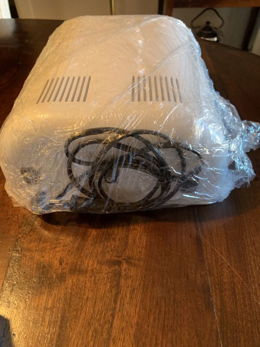 Conjunto manicure. Luz led+8 vernizes+ cleanser+gel polish remover