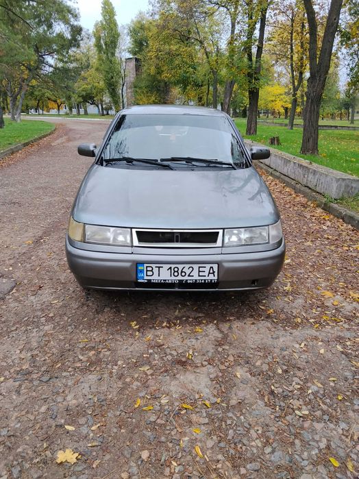 Продам автомобіль 2110