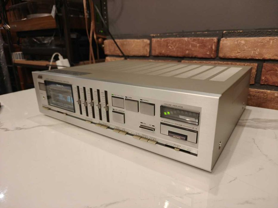 JVC A-X50 Wzmacniacz z KOREKTOREM ! Widmo ! Szeroki tranzystor Toshiba